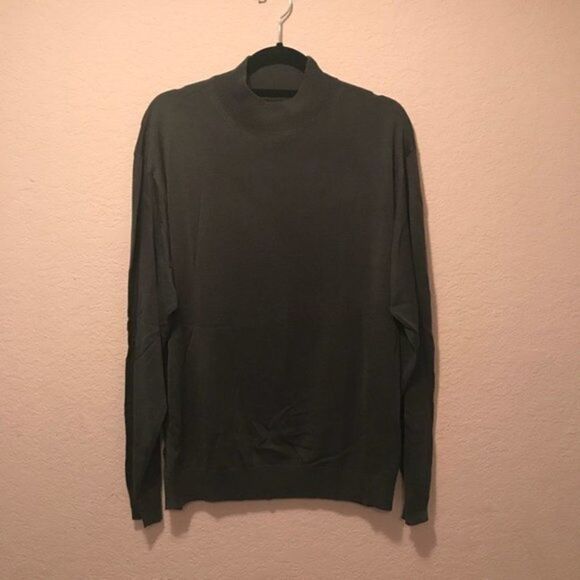 NWOT. Cullen lightweight sweater. 100% Silk. - Picture 3 of 7